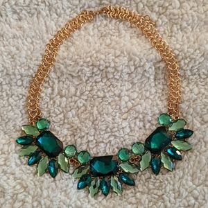 Statement necklace